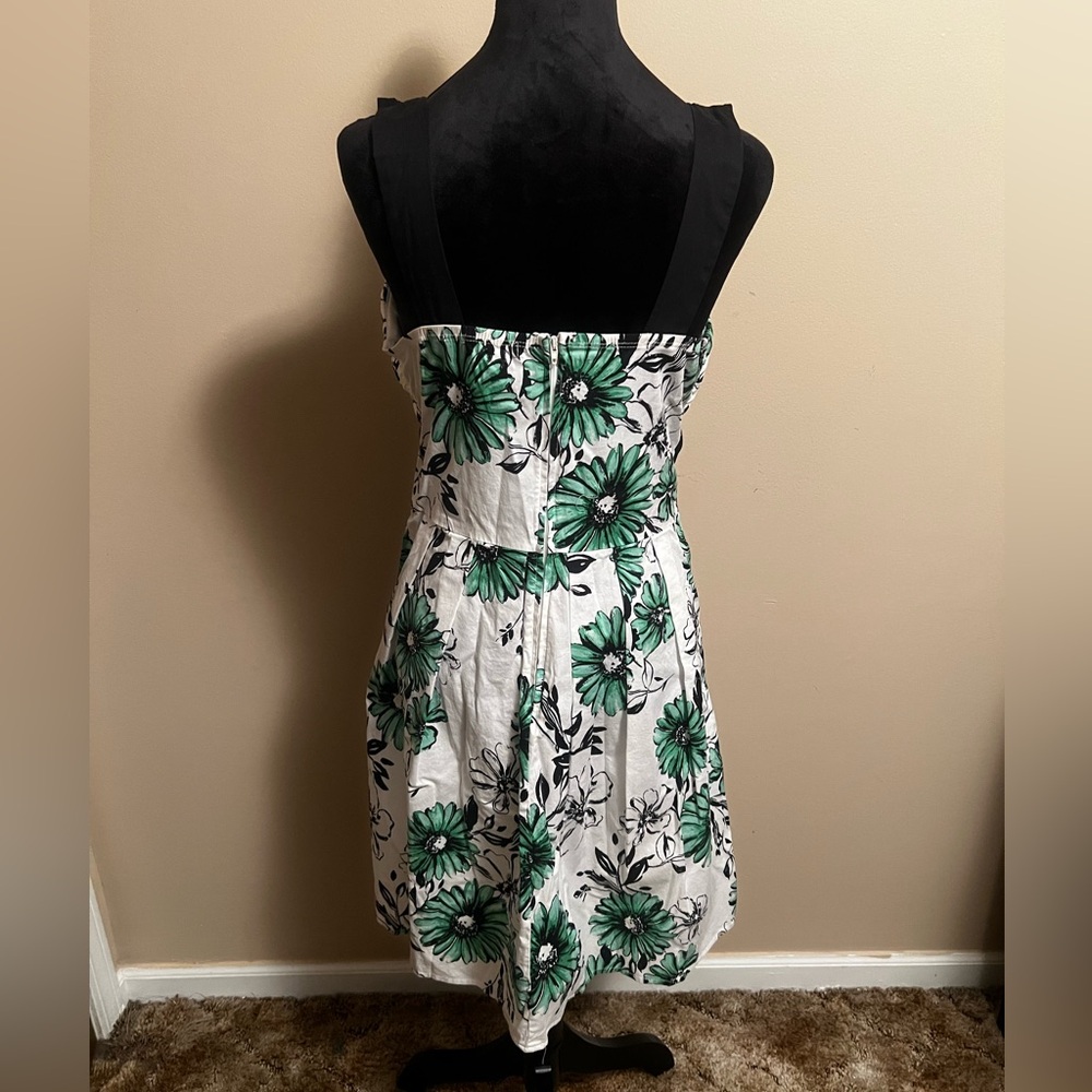 Sundress - Picture 3 of 6